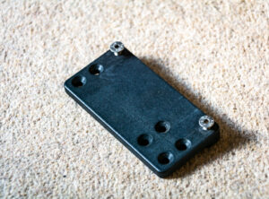 Hook Offset Plate 20/35mm